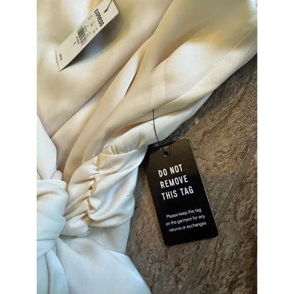 NWT $98 Express Women's Sleeveless Satin Tie-Waist Maxi Dress Ivory, Size‎ Small - Picture 8 of 8